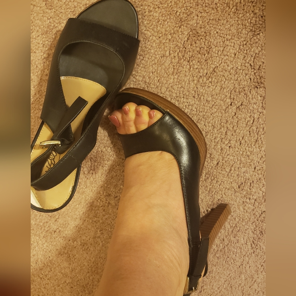 Black SANDAL